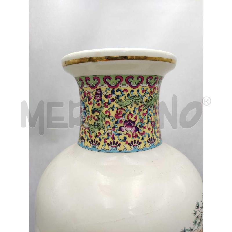 VASO CINESE  CON FIGURE  | Mercatino dell'Usato Settimo torinese 3
