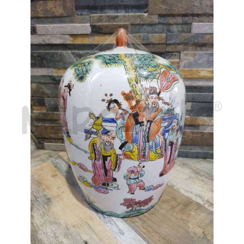 VASO ORIENTALE CON COPERCHIO BOMBATO | Mercatino dell'Usato Settimo torinese 1