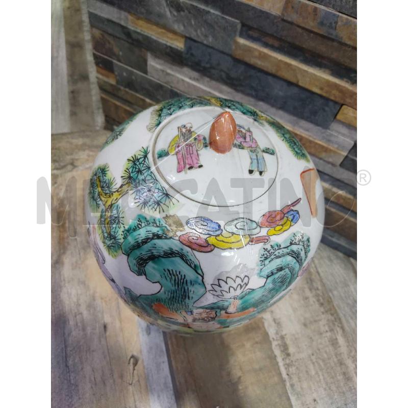VASO ORIENTALE CON COPERCHIO BOMBATO | Mercatino dell'Usato Settimo torinese 4