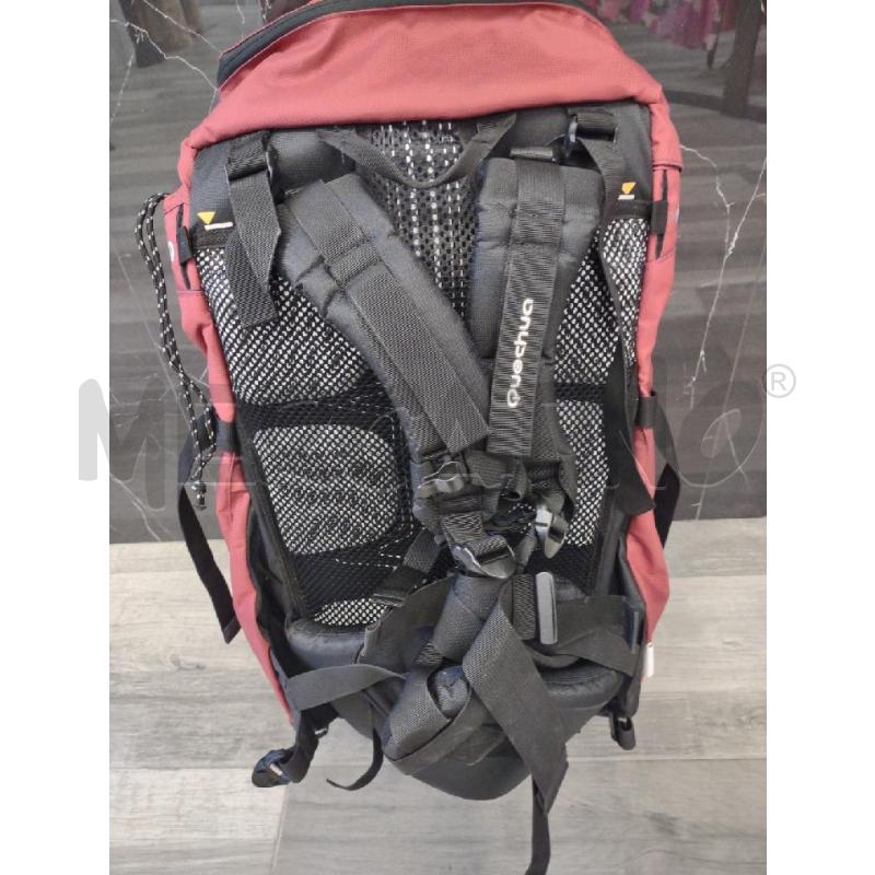 ZAINO TREKKING QUECHUA ROSSO 40 LITRI | Mercatino dell'Usato Settimo torinese 2