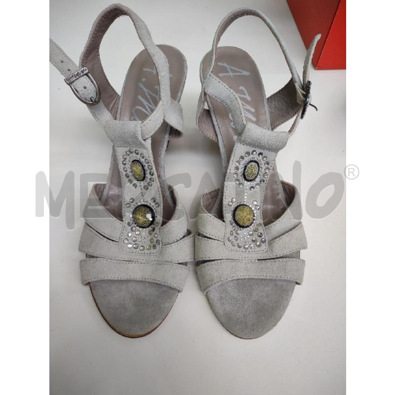 ZEPPA A.MORELLI PELLE GRIGIO CHIARO STRASS | Mercatino dell'Usato Settimo torinese 2
