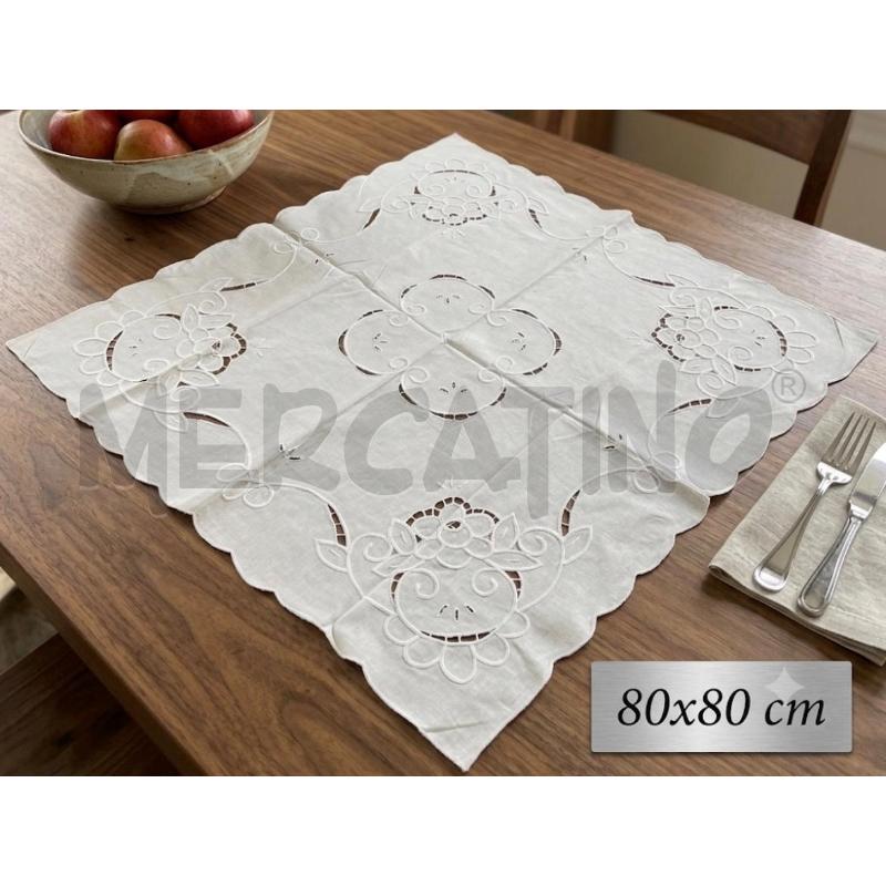 CENTRO TAVOLA 80X80 RICAMI GHIRIGORI  | Mercatino dell'Usato Rivoli 1