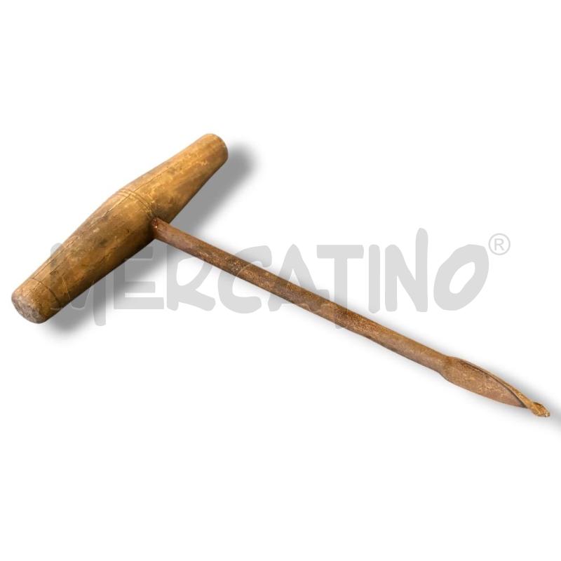 CHIODO VECCHIO COPPIA MANICO LEGNO | Mercatino dell'Usato Rivoli 3