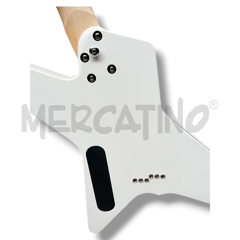 CHITARRA ELETTRICA MOD STAR-JACKSON BIANCA NERA | Mercatino dell'Usato Rivoli 4