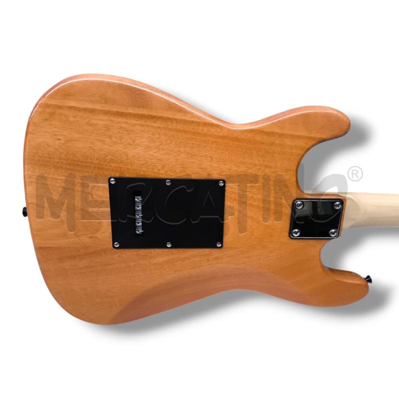 CHITARRA ELETTRICA MOD STRATOCASTER PONTE FLOY DROSE + CUSTODIA MORBIDA CON TRACOLLA | Mercatino dell'Usato Rivoli 5