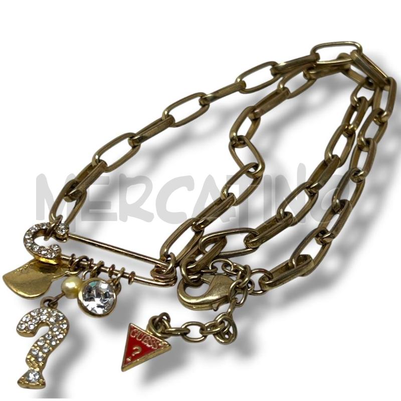 COLLANA GUESS CATENA DORATA SPILLA BALIA CON CIONDOLI | Mercatino dell'Usato Rivoli 3