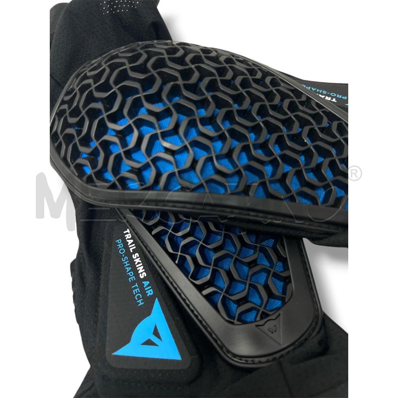 COPPIA GINOCCHIERE DAINESE NERA TG.M | Mercatino dell'Usato Rivoli 3
