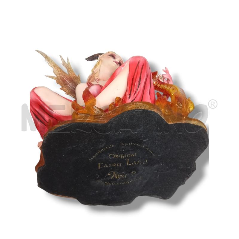 FATA FAIRY LAND CON DRAGONE ROSSO 23 X 25 | Mercatino dell'Usato Rivoli 4