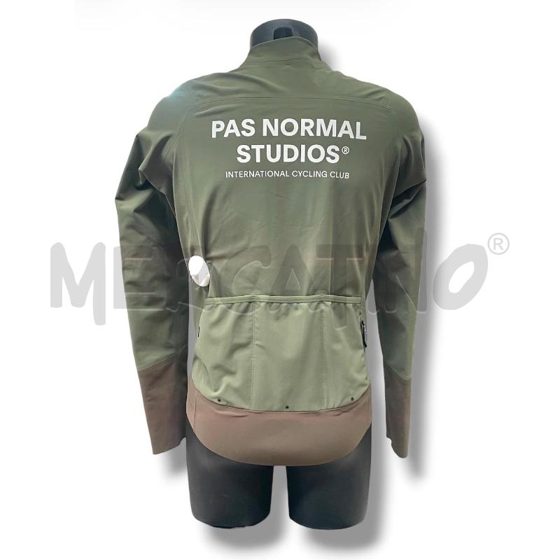 GIUBBINO SPORT IMPERMEABILE TG.XL PAS NORMAL STUDIOS VERDONE | Mercatino dell'Usato Rivoli 2