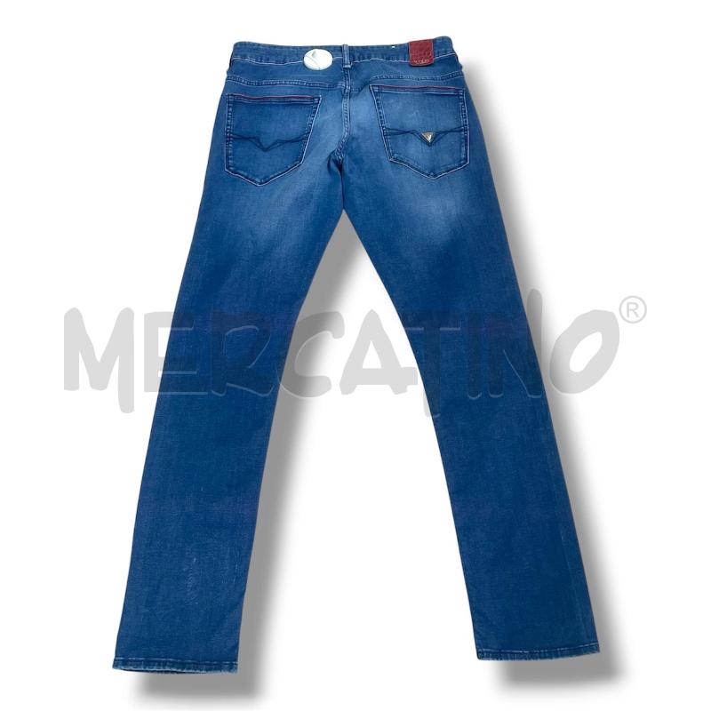 JEANS UOMO GUESS BLU SCURO SFUMATI CUCITURE BORDEAUX | Mercatino dell'Usato Rivoli 2