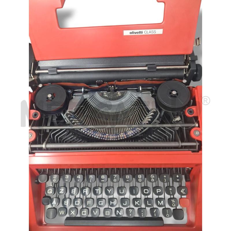 MACCHINA DA SCRIVERE OLIVETTI CLASS ROSSA + CUSTODIA | Mercatino dell'Usato Rivoli 3