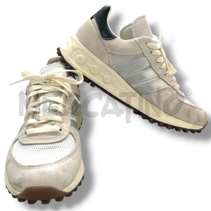 SCARPE DONNA ADIDAS GHIACCIO SCAM  | Mercatino dell'Usato Rivoli 2
