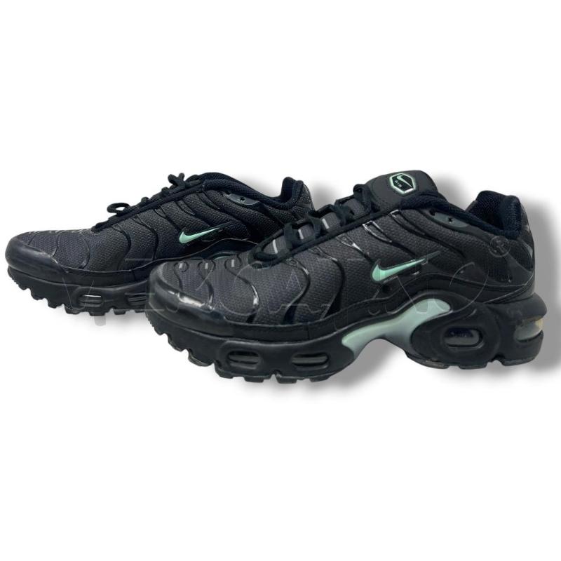 SCARPE DONNA NIKE TN SQUALO NERE DETTAGLI VERDE ACQUA | Mercatino dell'Usato Rivoli 3