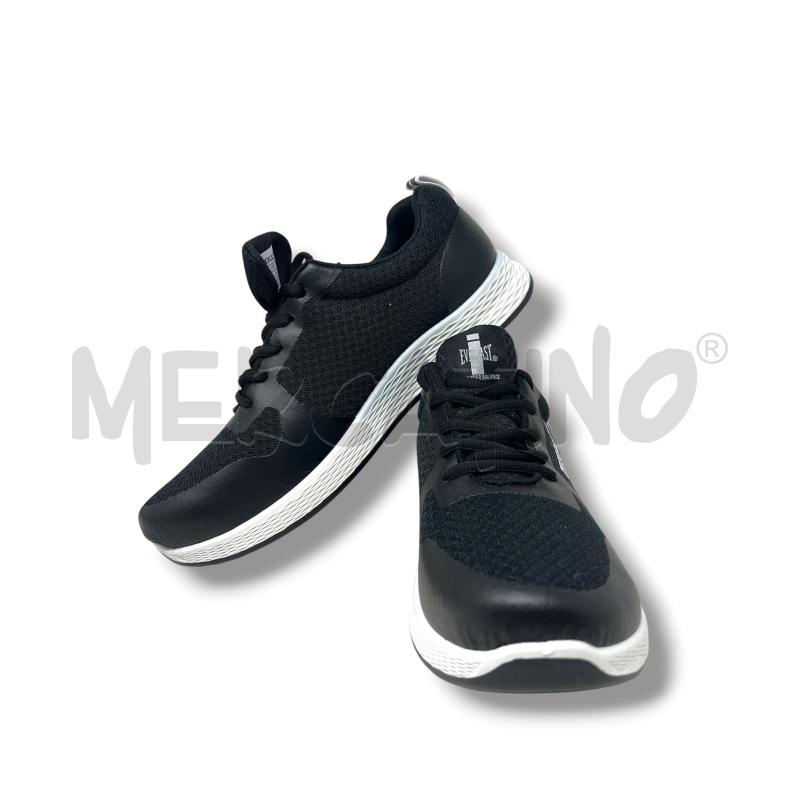 SCARPE UOMO EVERLAST NERE BIANCHE | Mercatino dell'Usato Rivoli 1
