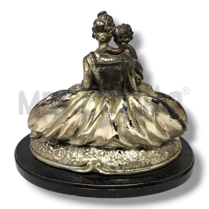 SCULTURA GIUSEPPE GRANELLO DAMA BAMBINO CESTO DI ROSE  | Mercatino dell'Usato Rivoli 3