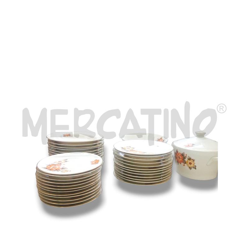 SERVIZIO PIATTI MONOPOLI PZ. 40 12+12+12+4  | Mercatino dell'Usato Rivoli 1