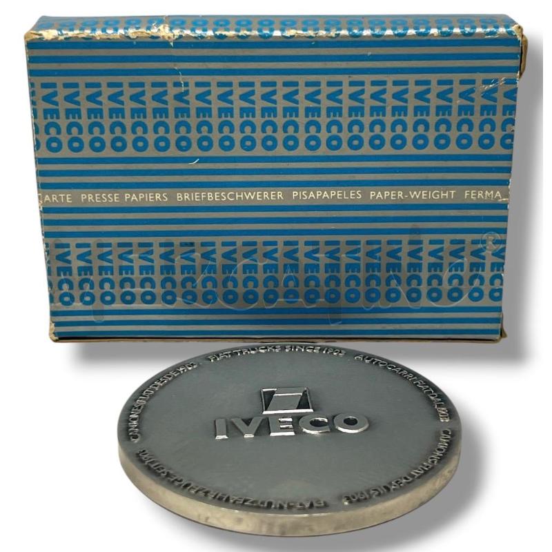 TARGA MEDAGLIA COMMEMORATIVA FIAT IVECO 7CM DIAMETRO | Mercatino dell'Usato Rivoli 2