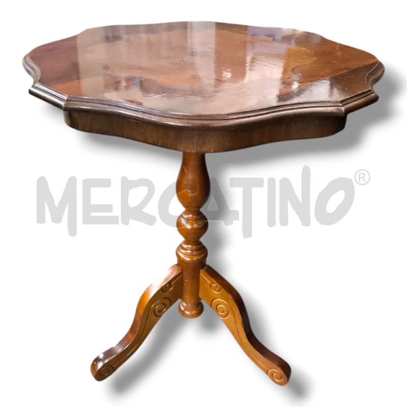 TAVOLINO NOCE H 58PIANO SAGOMATO DISEGNO FLOREALE | Mercatino dell'Usato Rivoli 1