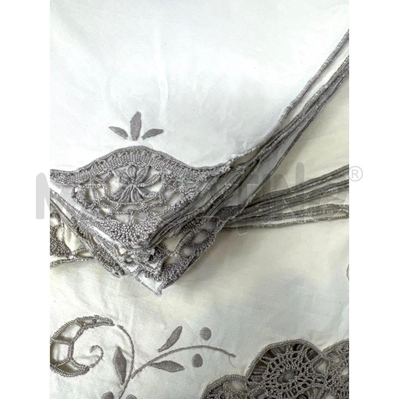 TOVAGLIA 240 X 140 BORDO GRIGIO RICAMATO +12 TOV | Mercatino dell'Usato Rivoli 3