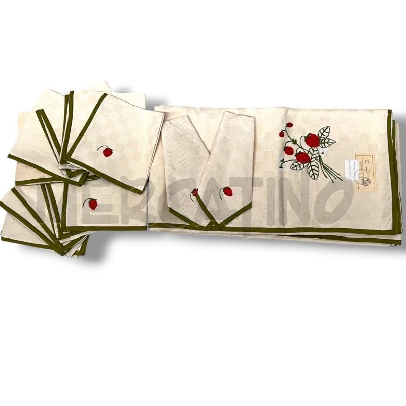 TOVAGLIA 270 X 190 COTONE LINO RICAMO FRAGOLE MARGHERITA + 12 TOV | Mercatino dell'Usato Rivoli 1