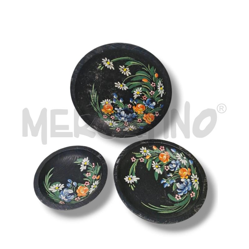 TRIS PIATTI NERI FIORI | Mercatino dell'Usato Rivoli 2