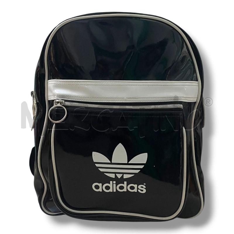 ZAINETTO DONNA ADIDAS B/N VERNICE | Mercatino dell'Usato Rivoli 1