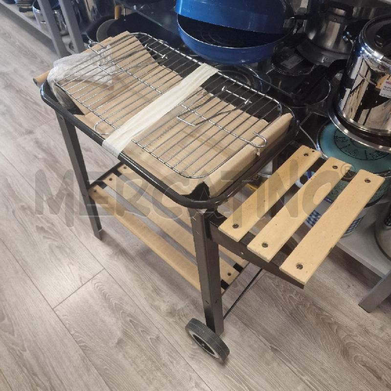 BARBECUE CARRELLO LEGNO | Mercatino dell'Usato Rivarolo canavese 1