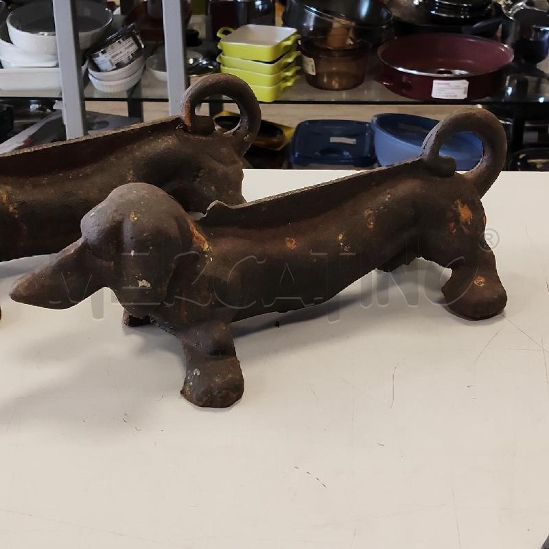 COPPIA RASCHIA SCARPE BASSOTTO GHISA | Mercatino dell'Usato Rivarolo canavese 2