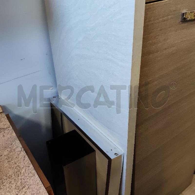 CUCINA CON PENISOLA ANTA COLOR ROVERE GRIGIO | Mercatino dell'Usato Rivarolo canavese 4