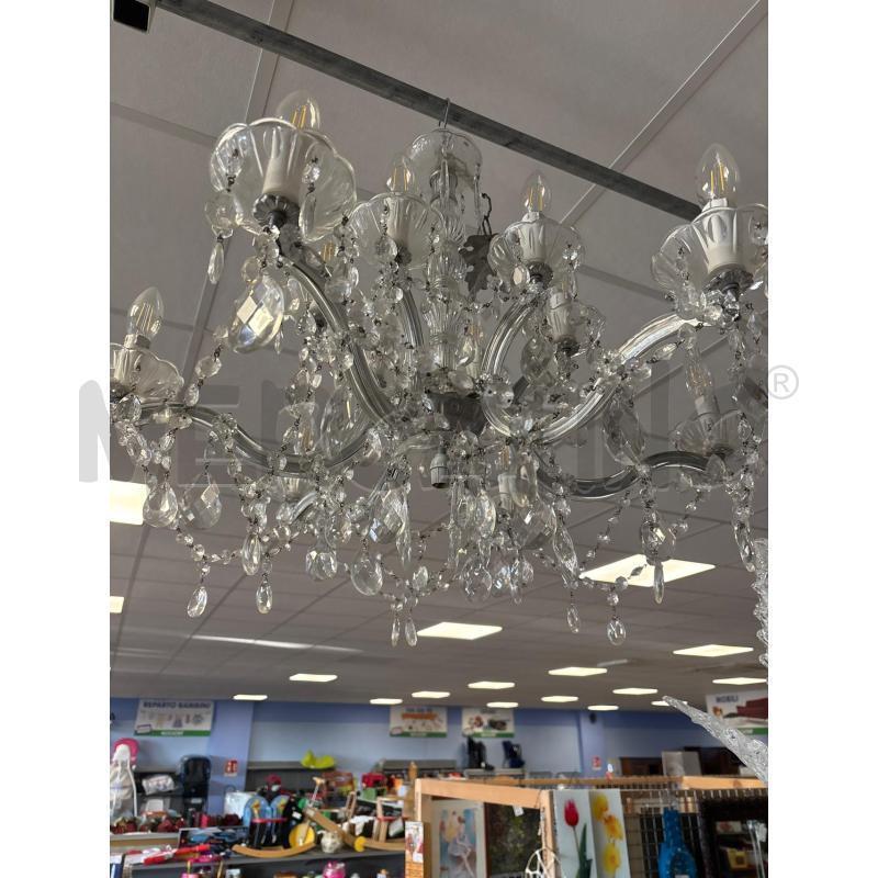 LAMPADARIO VETRO MARIA TERESA 12 LUCI | Mercatino dell'Usato Rivarolo canavese 2