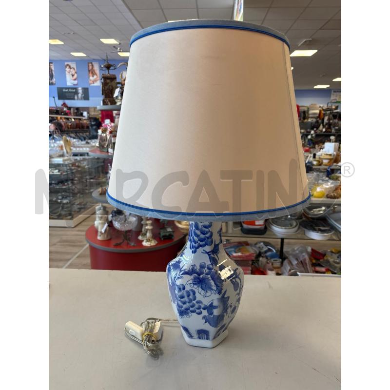 LAMPADA CERAMICA DECORO AZZURRO  | Mercatino dell'Usato Rivarolo canavese 1
