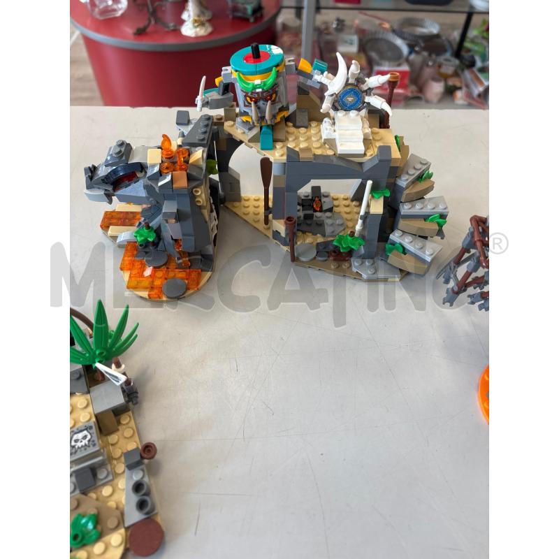 LEGO IL VILLAGGIO DEI GUARDIANI | Mercatino dell'Usato Rivarolo canavese 2
