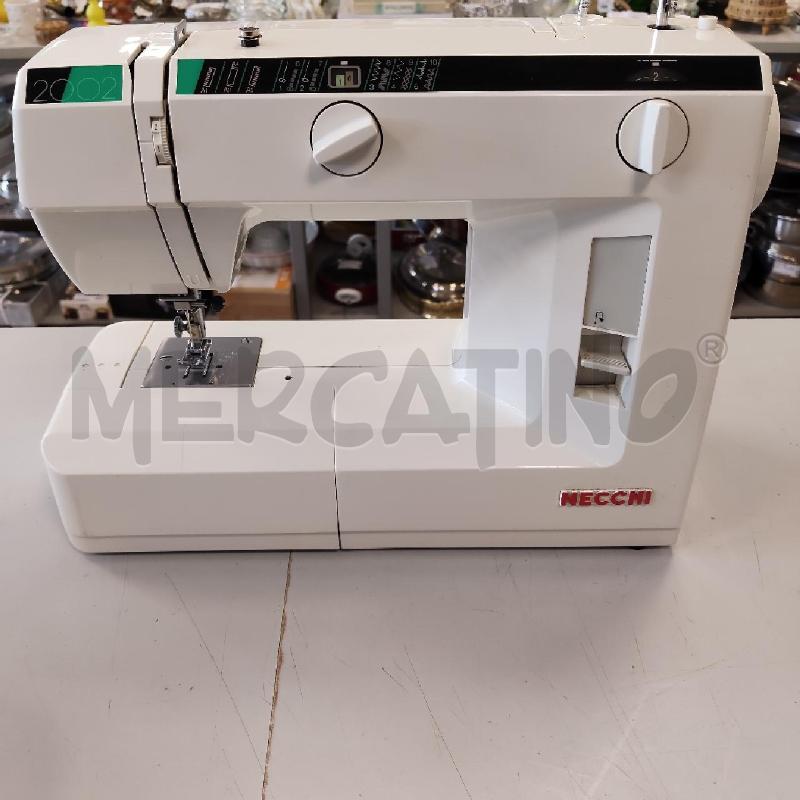 MACCHINA CUCIRE NECCHI 2002 | Mercatino dell'Usato Rivarolo canavese 1