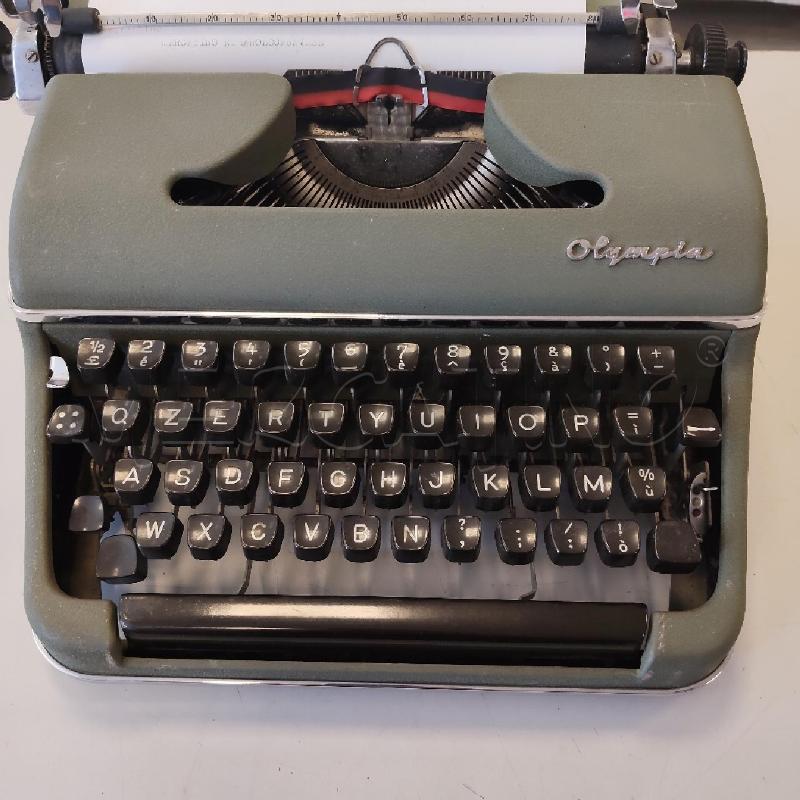 MACCHINA DA SCRIVERE ANNI 50 OLYMPIA GREEN FUNZIONANTE | Mercatino dell'Usato Rivarolo canavese 2