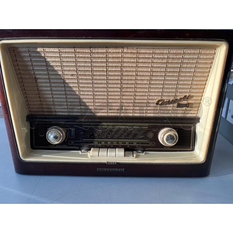 RADIO A VALVOLE TELEFUNKEN CONCERTO STEREO | Mercatino dell'Usato Rivarolo canavese 1
