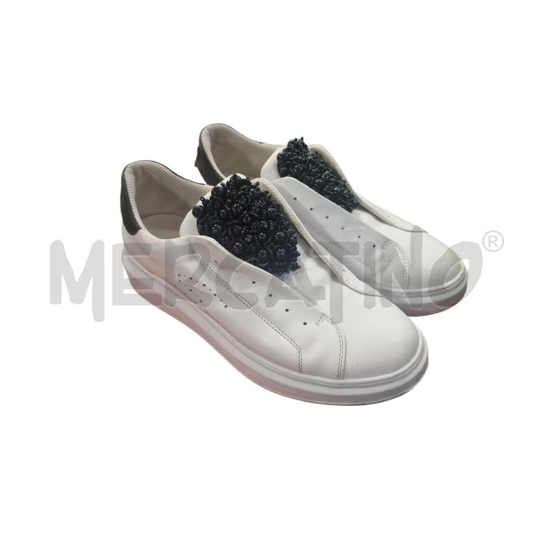 SCARPE D TOSCA BLU BNC PERLINE NERE | Mercatino dell'Usato Rivarolo canavese 1