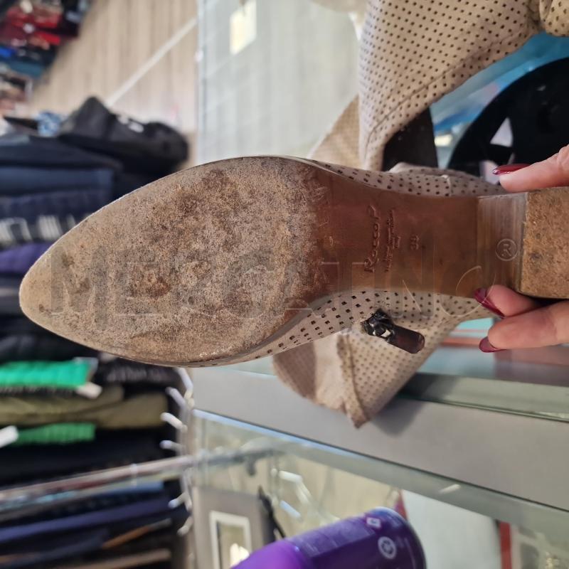 STIVALI D ROCCO P. PELLE BEIGE FORATI  | Mercatino dell'Usato Rivarolo canavese 4
