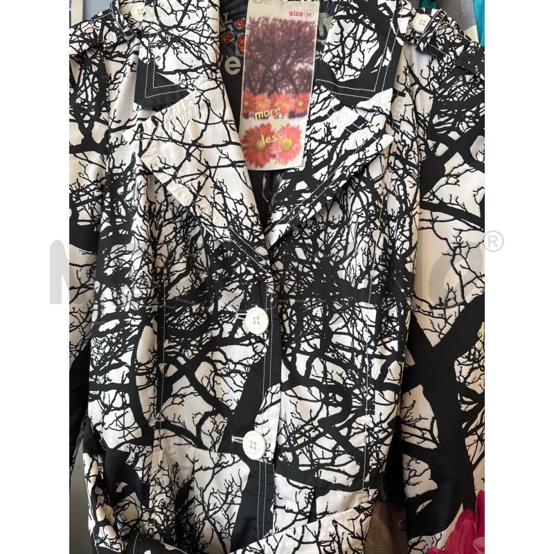TRENCH D DESIGUAL BNC NERO FIORI ROSA | Mercatino dell'Usato Rivarolo canavese 2