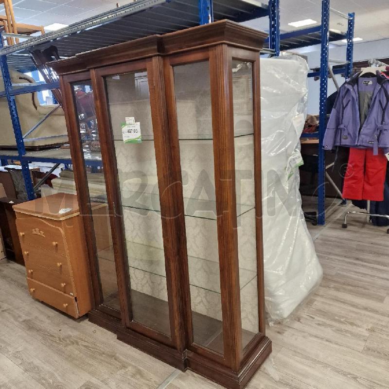 VETRINA ARTE POVERA 1 ANTA 3 RIPIANI | Mercatino dell'Usato Rivarolo canavese 1