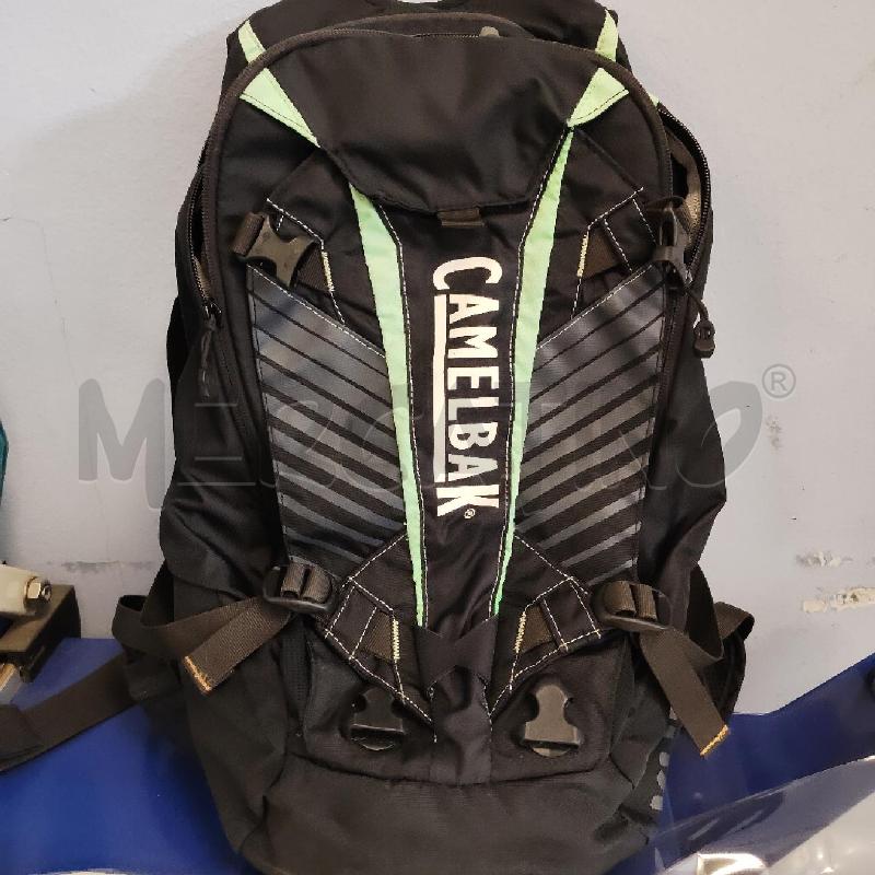 ZAINO CAMELBAK CON SACCA IDRICA | Mercatino dell'Usato Rivarolo canavese 1