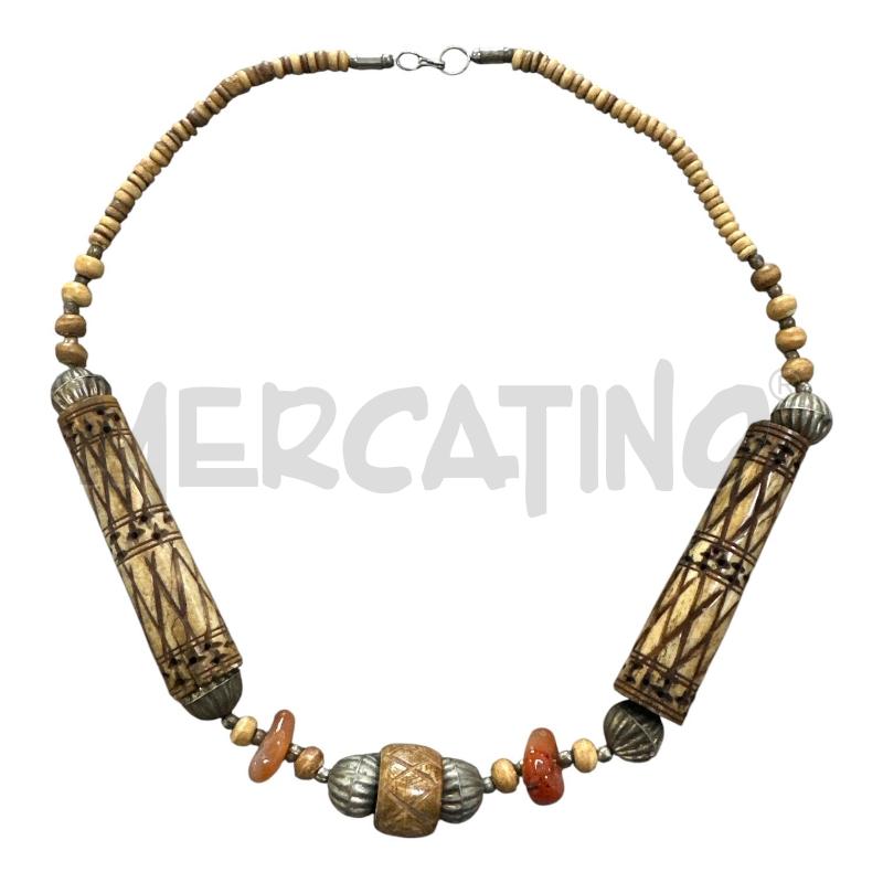 COLLANA ETNICA OSSO INSERTI PIETRE  | Mercatino dell'Usato Nichelino via scarrone 2