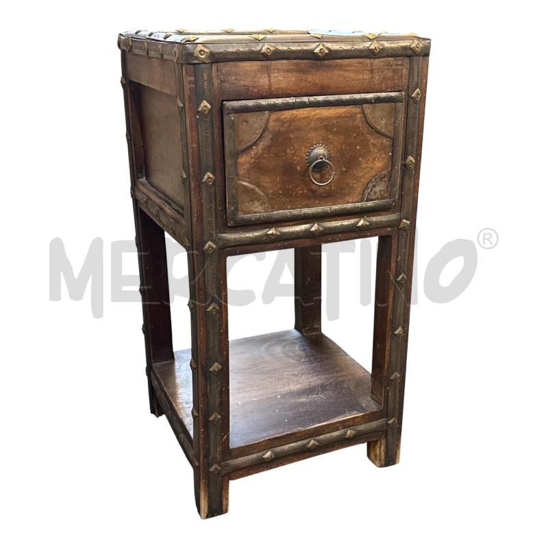 COMODINO ETNICO STILE COLONIALE  | Mercatino dell'Usato Nichelino via scarrone 1