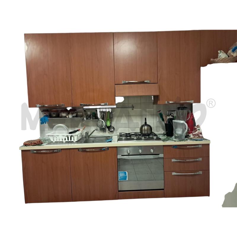 CUCINA LINEARE CON LAVASTOVIGLIE FORNO PIANO COTTURA  | Mercatino dell'Usato Nichelino via scarrone 1