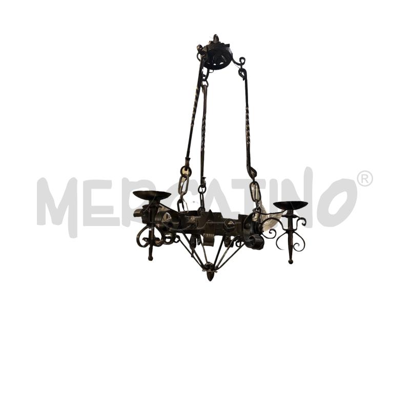 LAMPADARIO FERRO BATTUTO  | Mercatino dell'Usato Nichelino via scarrone 1