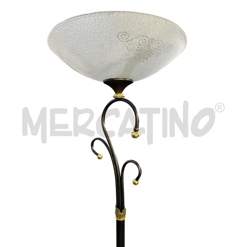 LAMPADA PIANTANA  | Mercatino dell'Usato Nichelino via scarrone 2