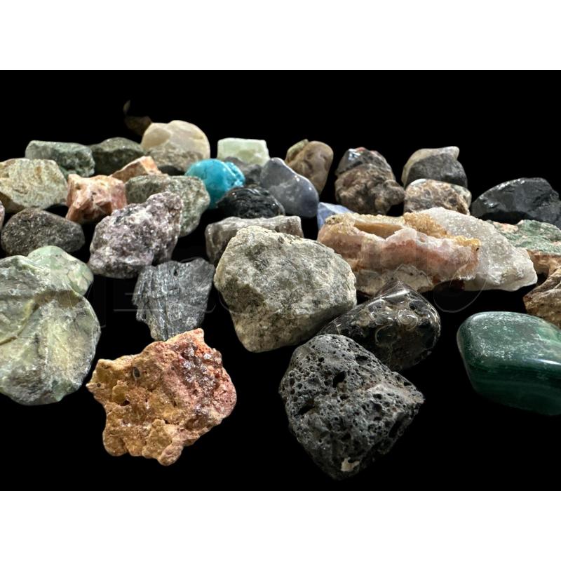 MINERALI IN BLOCCO  | Mercatino dell'Usato Nichelino via scarrone 2
