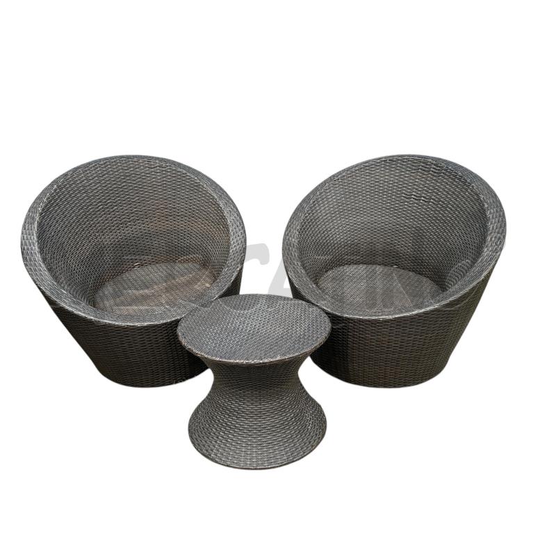 SALOTTINO RATTAN DA GIARDINO  | Mercatino dell'Usato Nichelino via scarrone 1