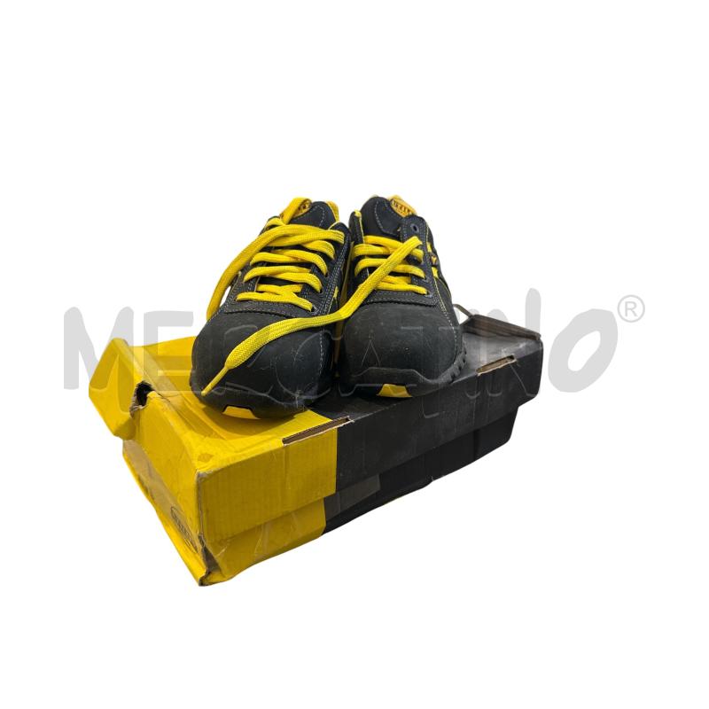 SCARPE ANTINFORTUNISTICHE DIADORA 39 | Mercatino dell'Usato Nichelino via scarrone 1
