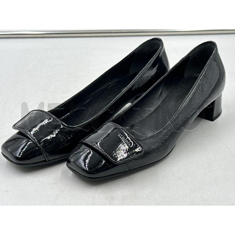 Prada nere on sale