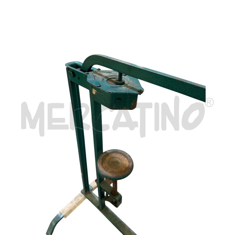 TAPPA BOTTIGLIE  | Mercatino dell'Usato Nichelino via scarrone 1